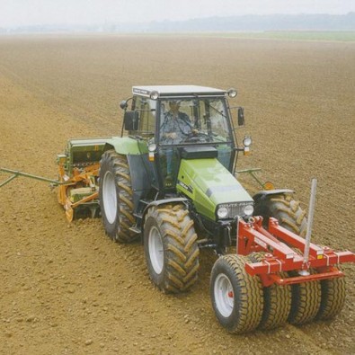 year 1992 hero image